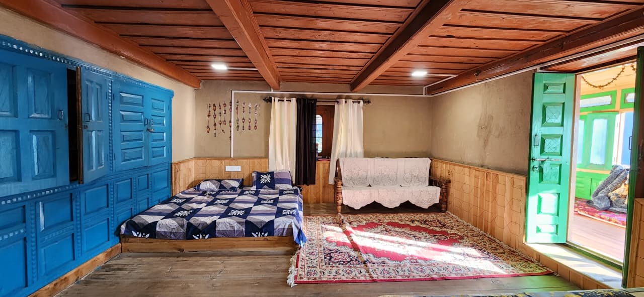 WhatsApp Image 2025 10 26 at 8.02.18 AM